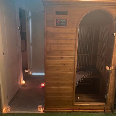 Houdarling Chalet Et Spa Hammam Jacuzzi Et Sauna Nîmes Eksteriør bilde