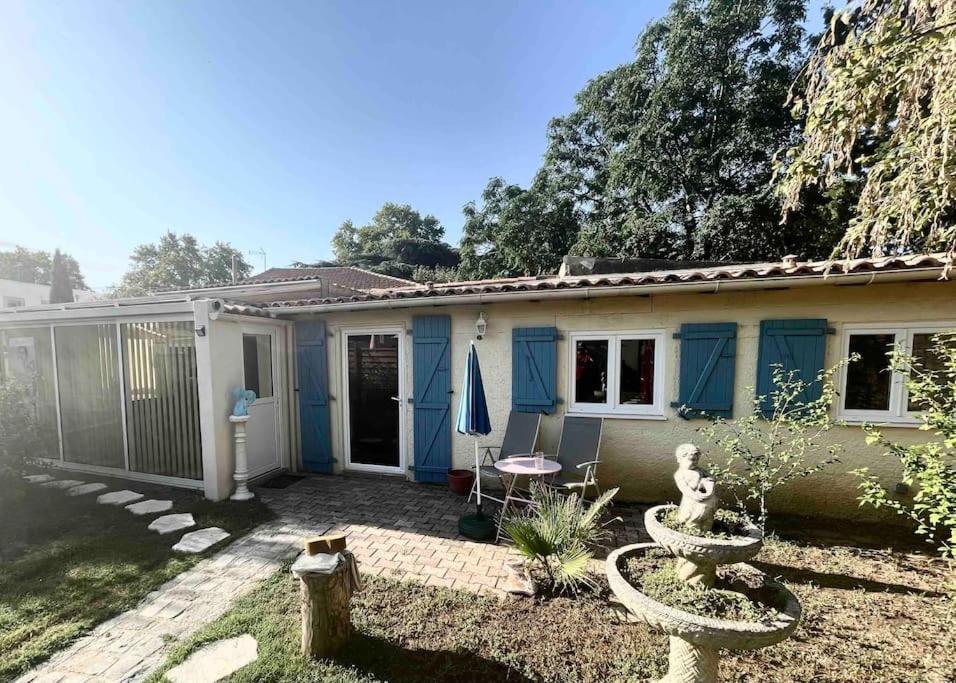 Houdarling Chalet Et Spa Hammam Jacuzzi Et Sauna Nîmes Eksteriør bilde